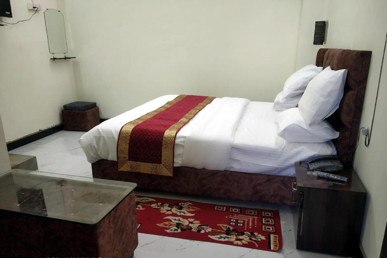 Hotel Kumkum Chhaya Panna Exterior foto